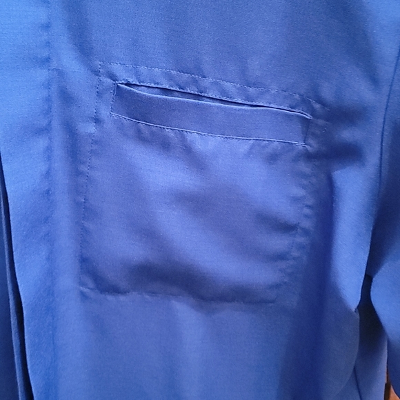 Doc & Amelia by Cintas work shirts - Picture 7 of 8